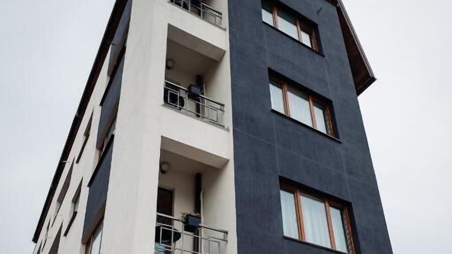 At Georges Stay & Fly