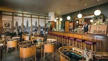 Bar (in der Unterkunft)