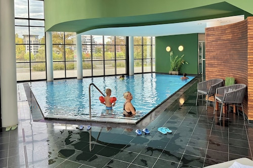 Main Plaza Suite Tower