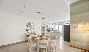 Apartment, Sea View | Dining room