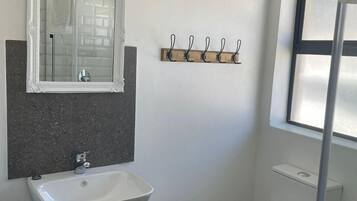 House | Bathroom