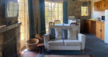 Beautiful Round Shaped Cottage - 2094