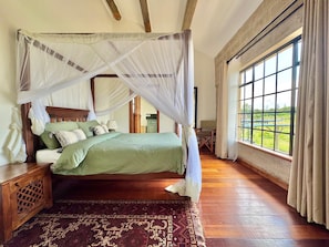 Apartment | 5 bedrooms - Eco 5 Bedroom 5 Bathroom Nanyuki Farm Villa - 2328 (Nanyuki)