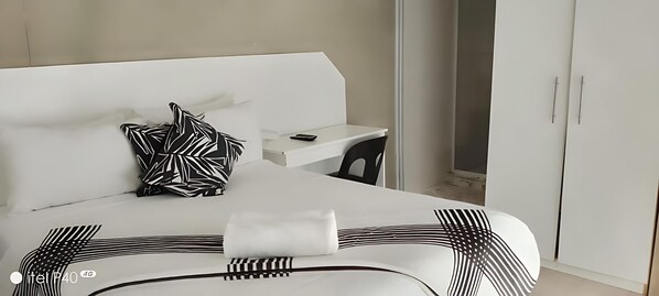 6 間睡房、熨斗/熨衫板、Wi-Fi、床單