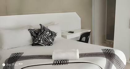 His Glory Guesthouse