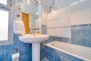 Shared bathroom - Casa Grande Casa Café (Pozuelo de Alarcón)