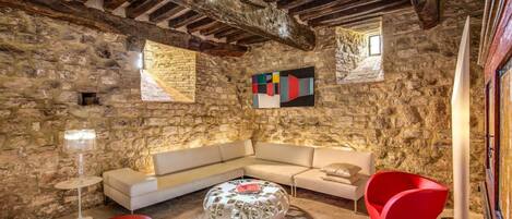 Huoneisto | Olohuone