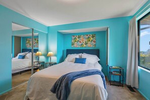 6 عدّة غرف نوم ومكتب وواي فاي وملاءات أسرّة