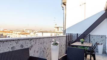 Luxury Apart Daire | Teras/veranda