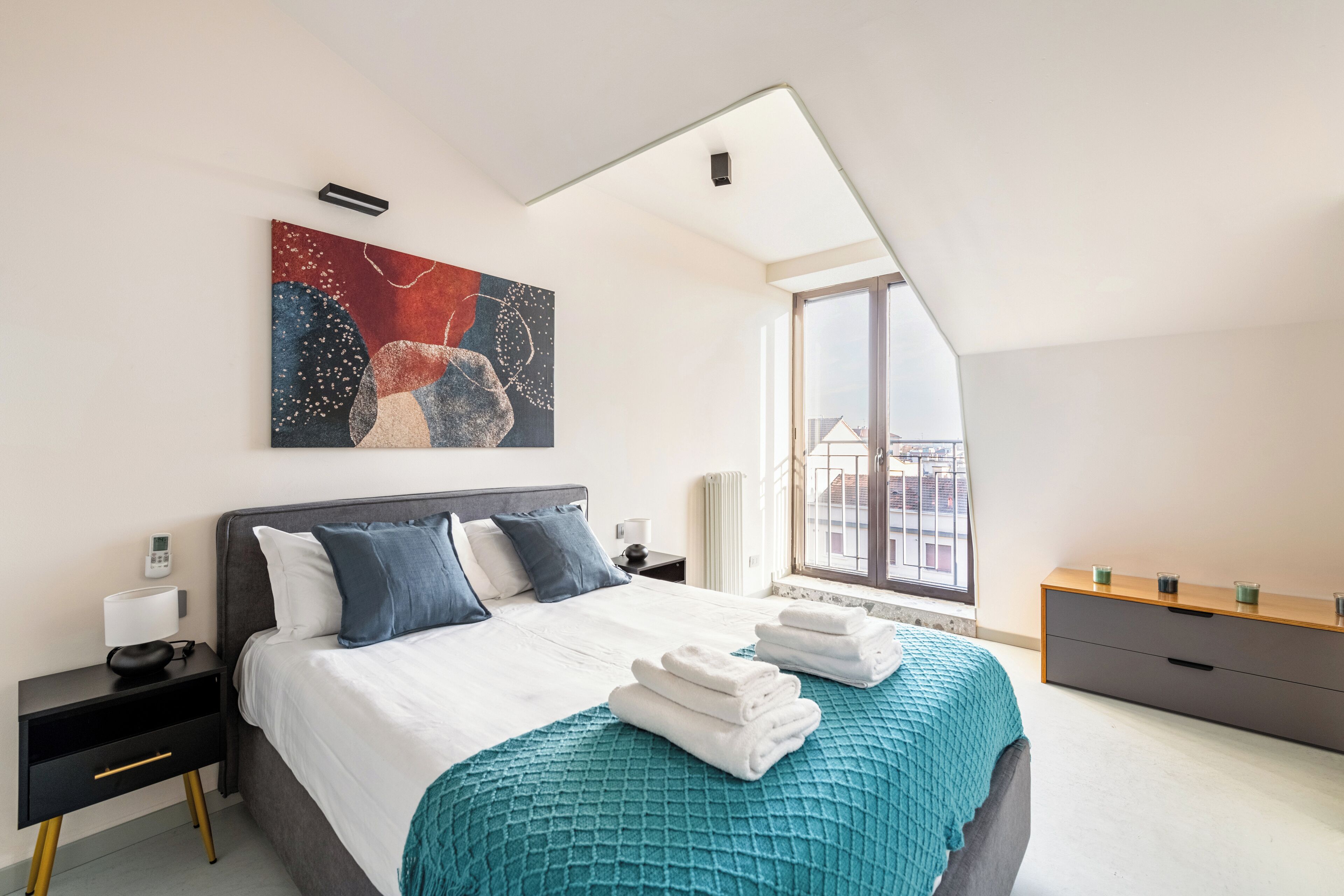Suite, City View | Desk, iron/ironing board, free WiFi, bed sheets