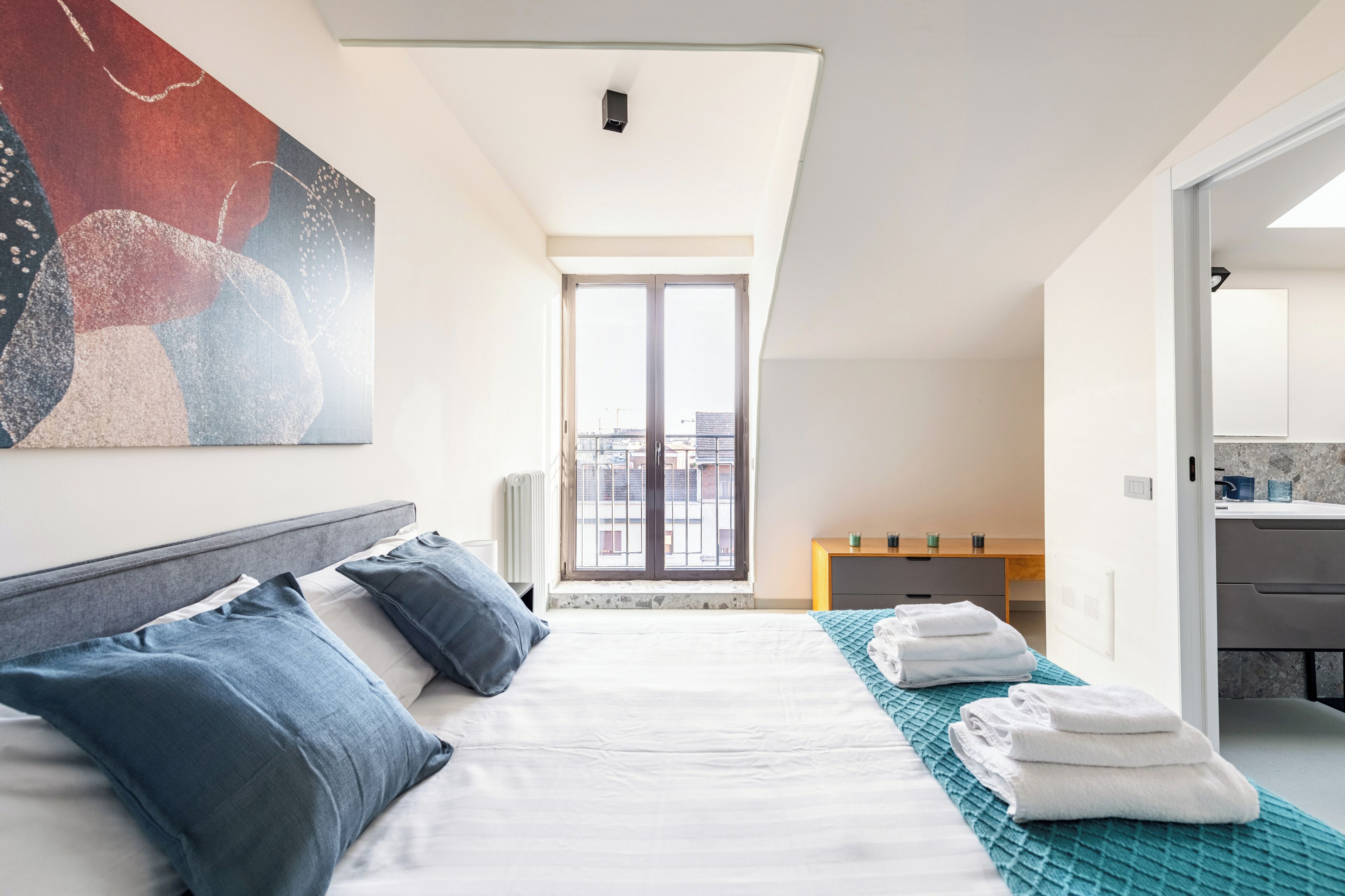 Suite, City View | Desk, iron/ironing board, free WiFi, bed sheets