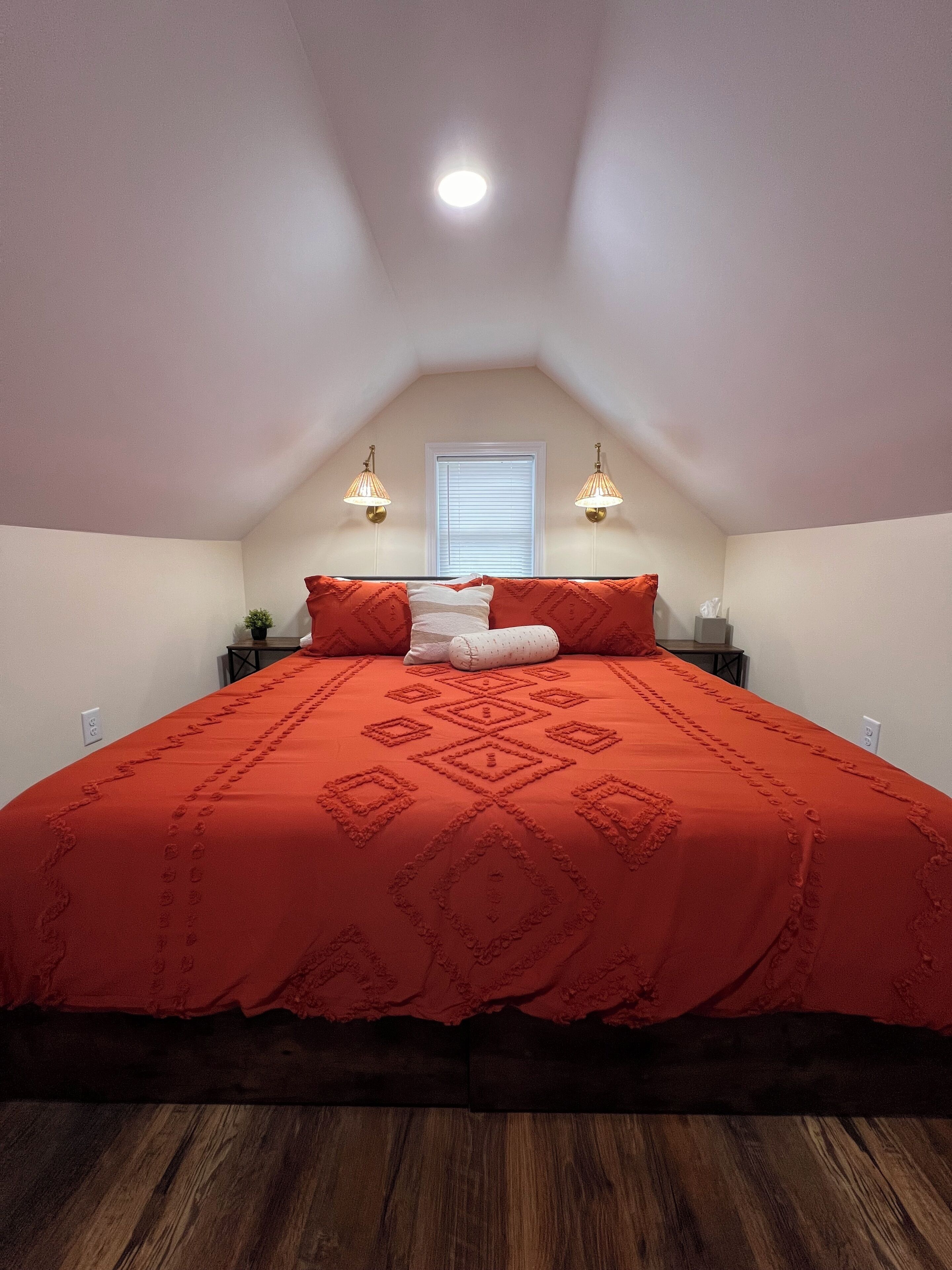 2 bedrooms, WiFi, bed sheets