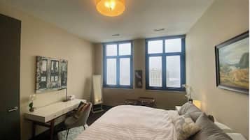 1 habitación, tabla de planchar con plancha, wifi y ropa de cama