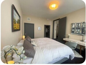 1 habitación, tabla de planchar con plancha, wifi y ropa de cama 