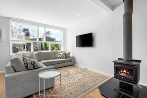 تلفزيون ذكي، مدفأة