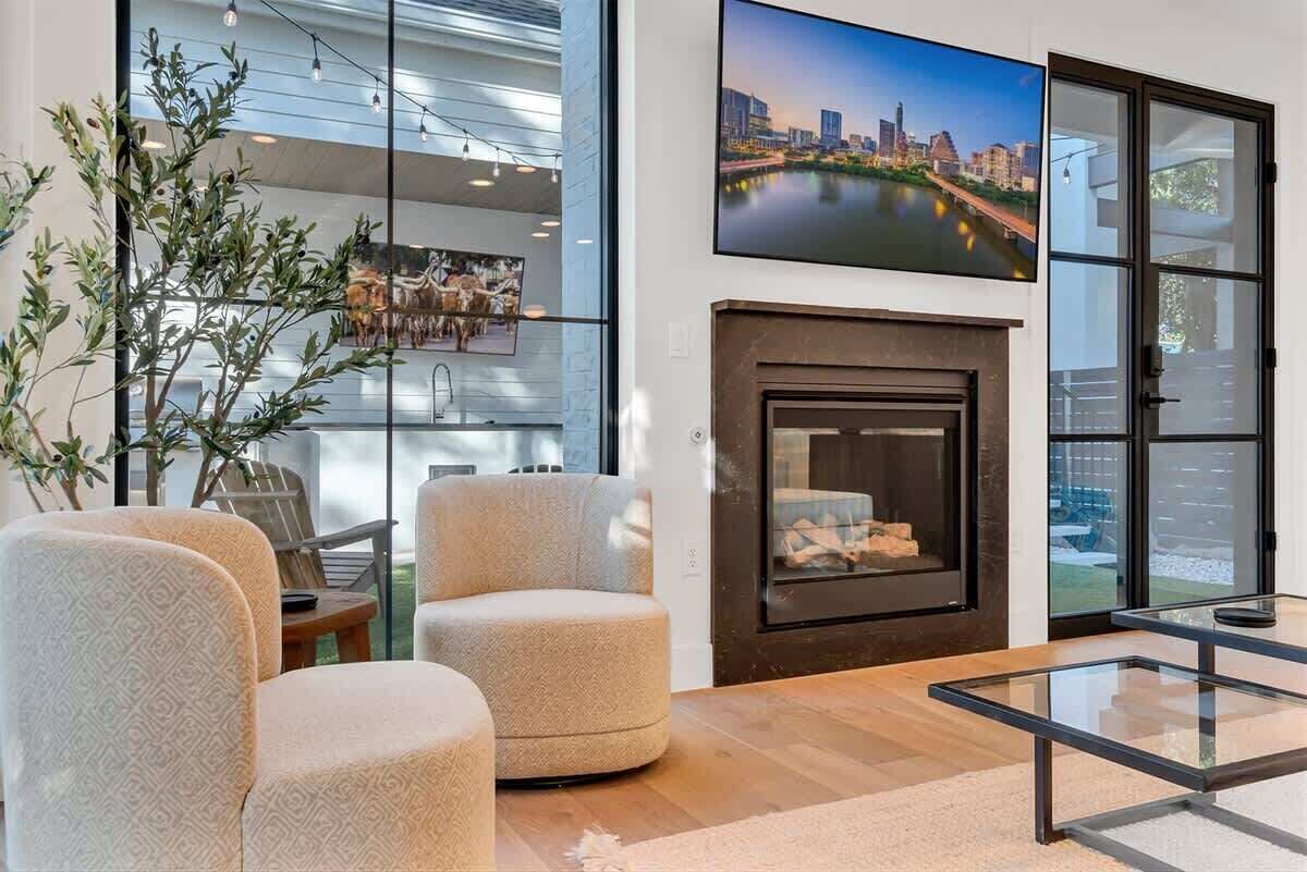 المنشأة من الداخل