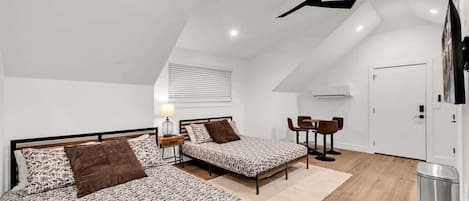 1 bedroom, iron/ironing board, WiFi