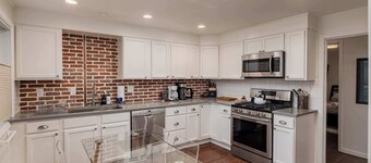 Anchorage City Haven | 3BR