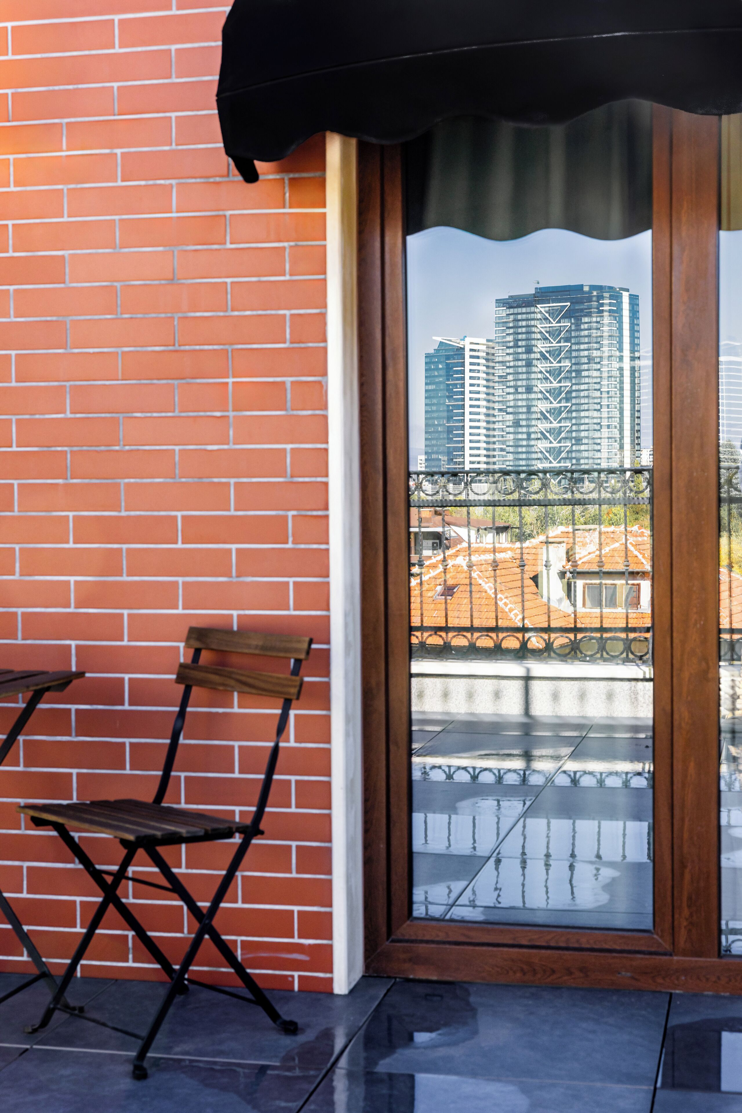 Caja de seguridad en la habitación, wifi gratis y ropa de cama 