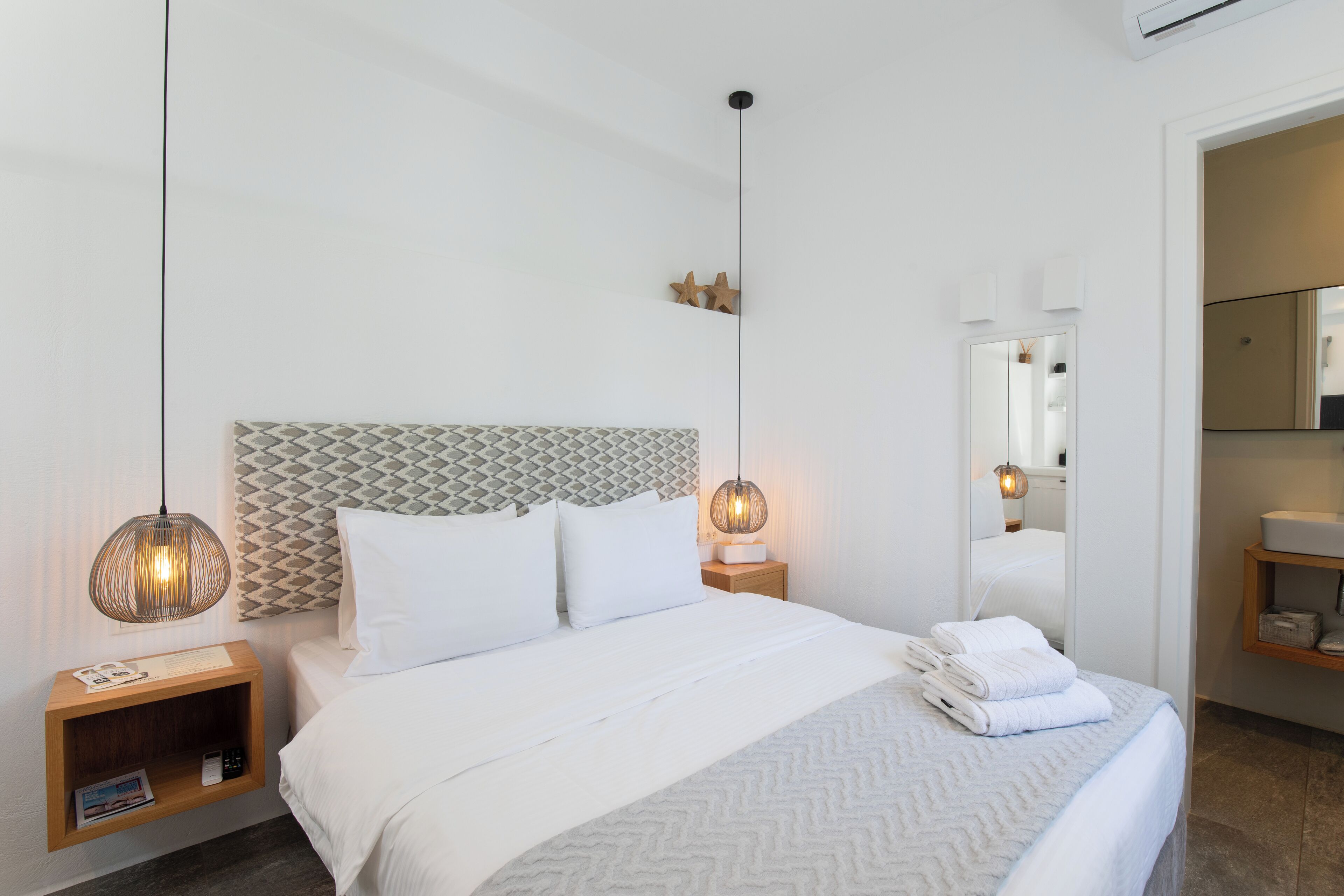 Suite Junior, vue jardin | Literie de qualité supérieure, matelas Select Comfort