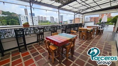 PARCEROS GROUP-VACATION ROOM, FLOOR 1, IDEAL FOR SMALL GROUPS, PEREIRA