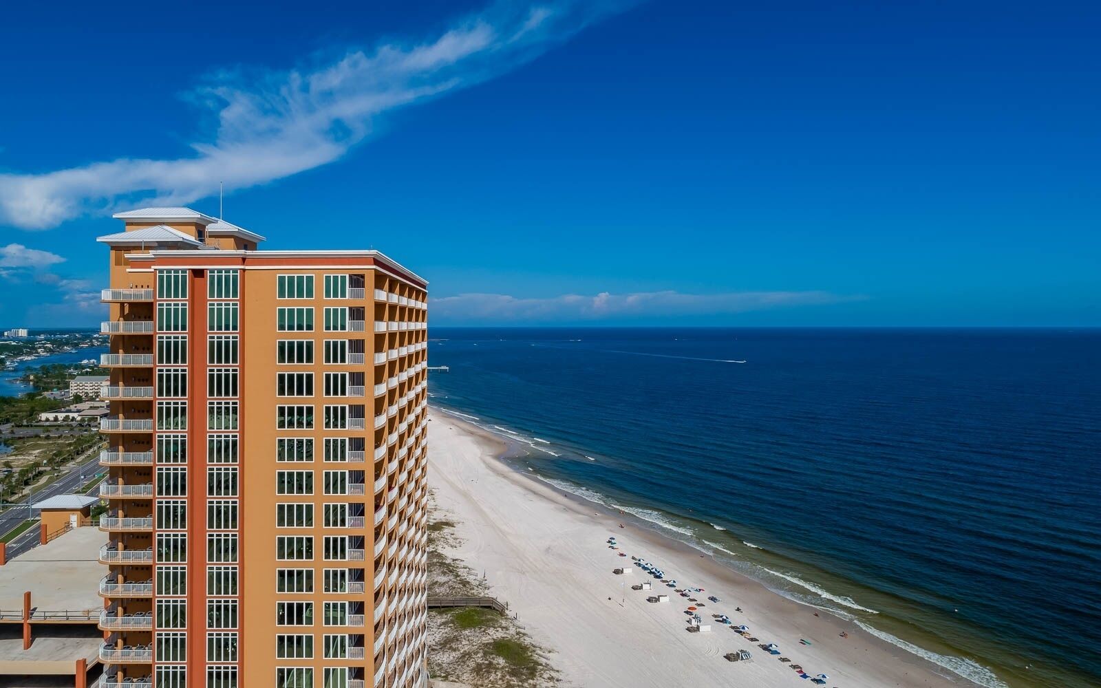 Condo, 3 quartos | Praia