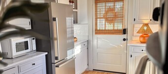 Rose Hill Hideaway- Close to Ft Benning