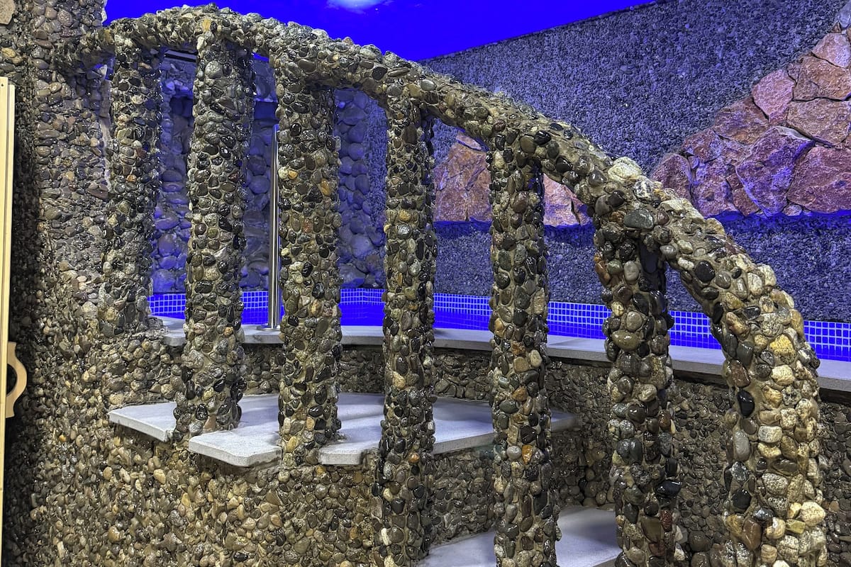 مساحة عمل للكمبيوتر المحمول وواي فاي مجانًا