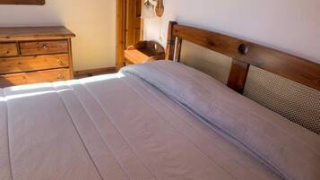 3 Schlafzimmer, Bügeleisen/Bügelbrett, WLAN, Bettwäsche