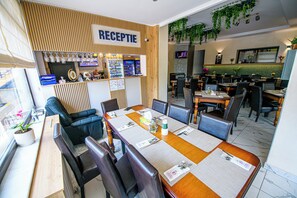 Restaurant - Casa ARENA Pitesti (Pitești)