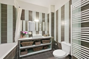 Studio | Bathroom - Charming Studio-montmartre-bail Mobility (Paris)