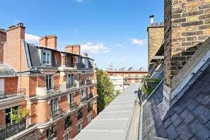 Estúdio | Vista para a cidade