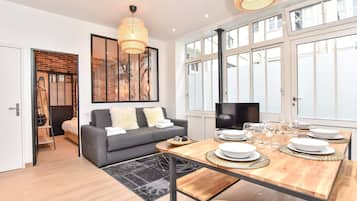 Apartment | Living area