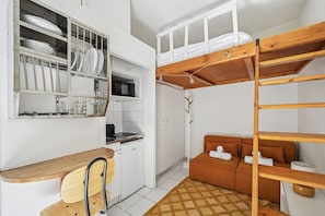 Studio, Smoking | Private kitchenette - Country Studio - Champ de Mars - Mobility Lease (Paris)