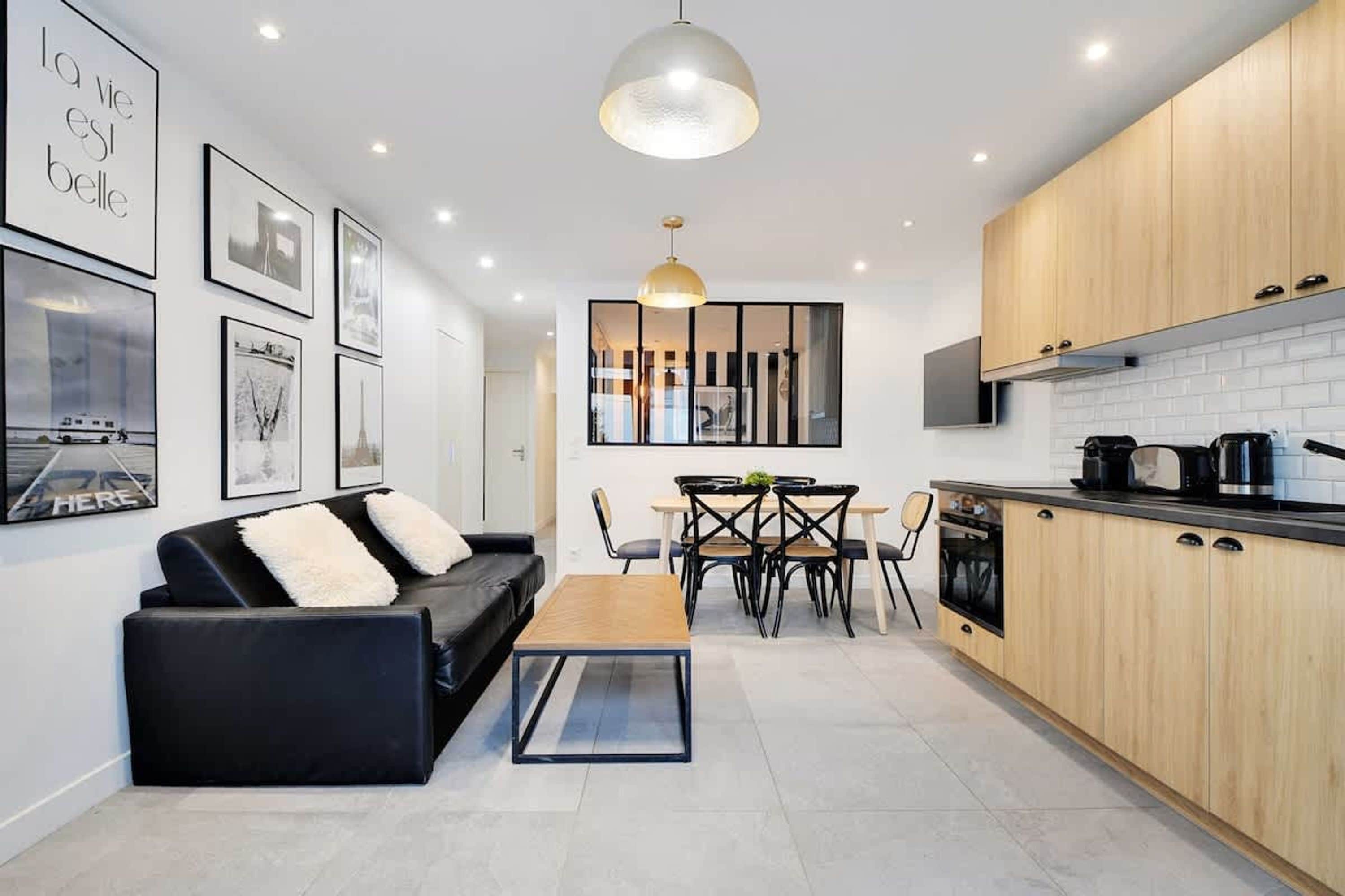 Apartment | Living area