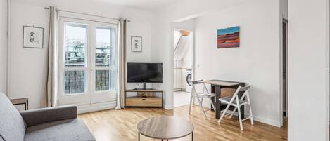 Apartment | Living area