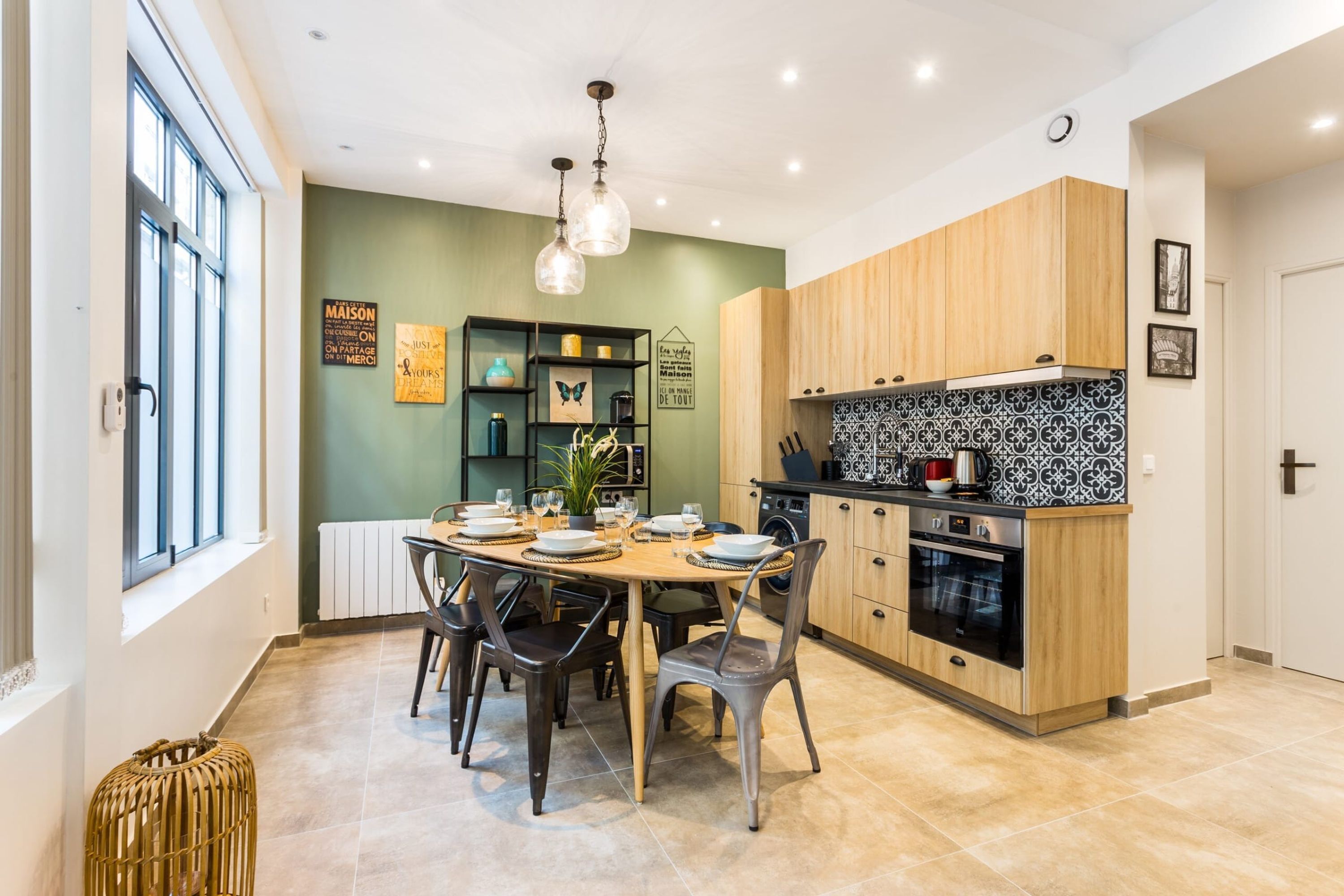 Private kitchen