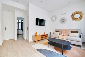 Living area - Amazing Apartment - 2BR 6P - Bastille (Paris)
