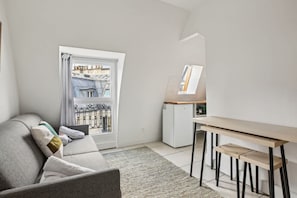 Studio, Raucher | Wohnbereich