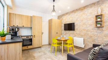 1 habitación y acceso a internet