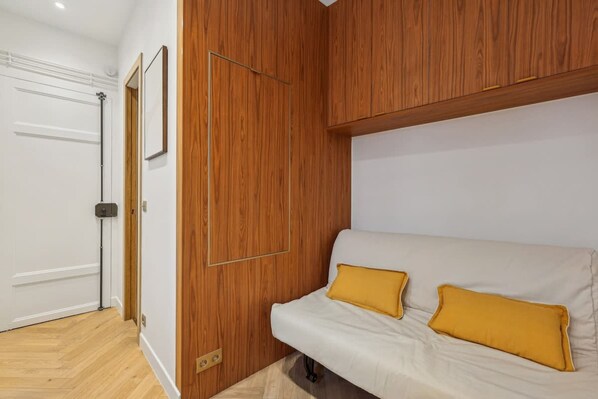 Apartment | Living area