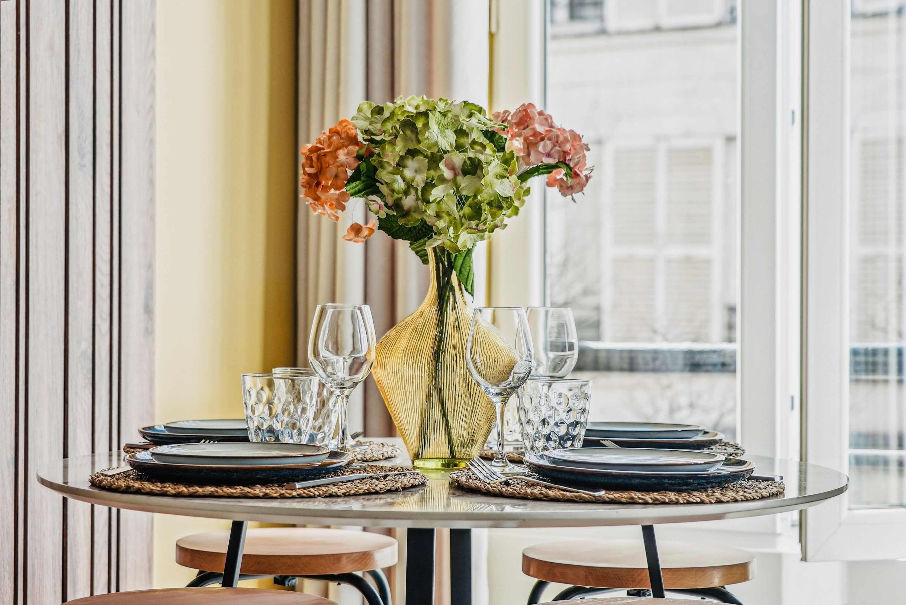 Apartment | Dining room