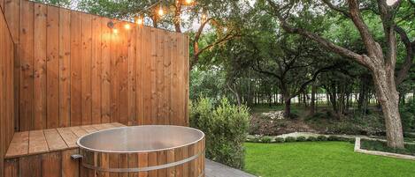 Private spa tub