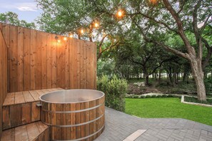 Bathtub spa pribadi
