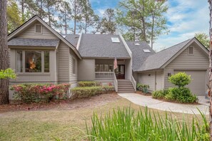 Exterior - Luxury Sea Pines Retreat w/ Pool & Golf Views (Hilton Head Island)