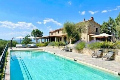 Luxury Villa Podere Del Grasso, Tuscany, ITALY