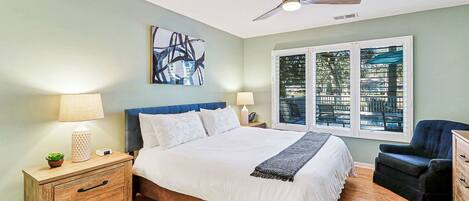 4 soverom, strykejern/-brett, wi-fi (inkludert) og sengetøy