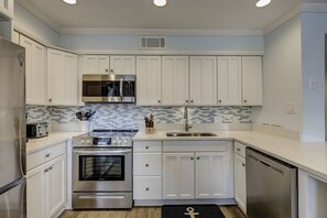 Fridge, microwave, oven, stovetop - Coastal Getaway | Ocean Views & Resort Amenities (Hilton Head Island)