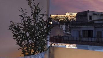 Executive-Apartment, Stadtblick | Terrasse/Patio