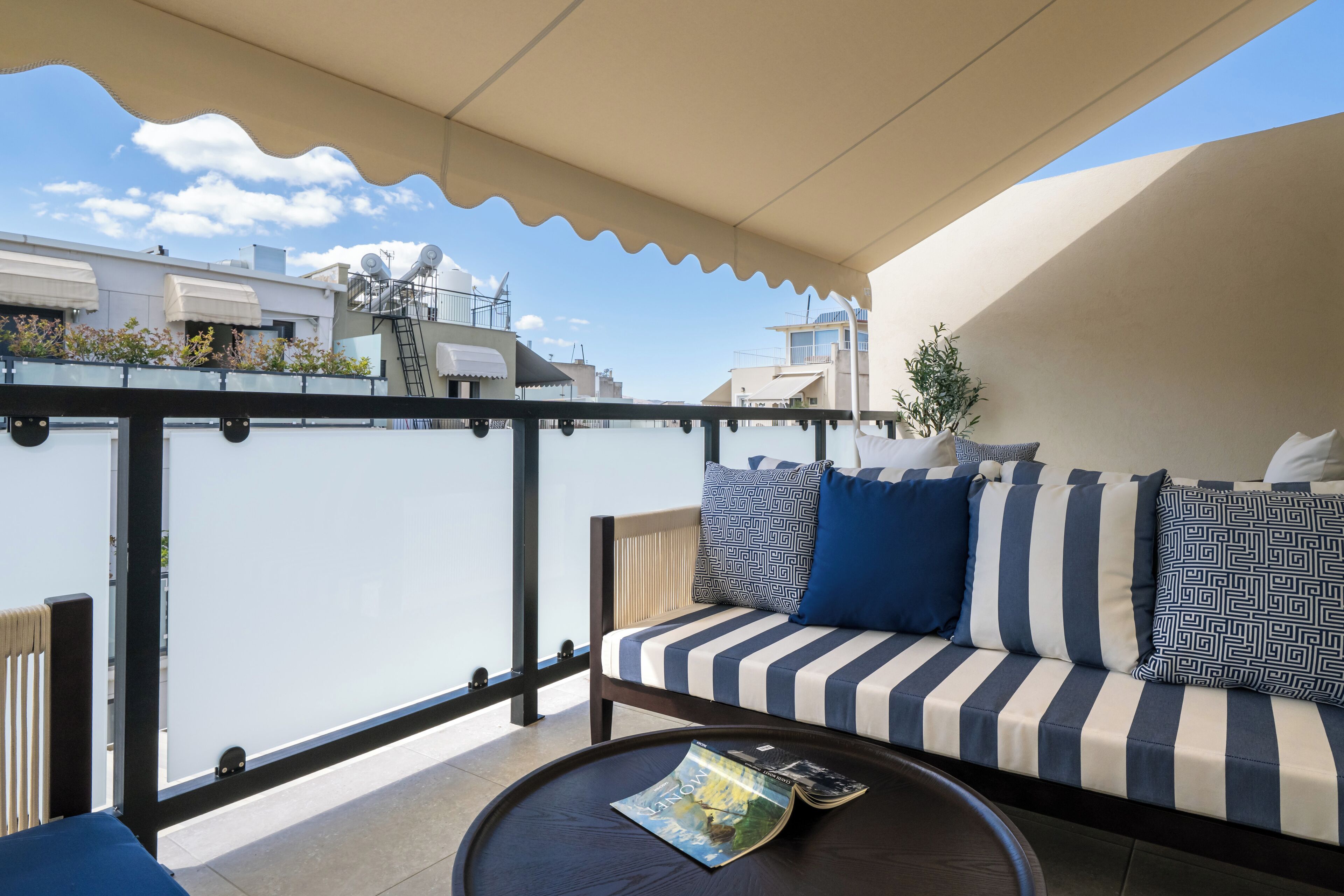 Exclusive Apartment, City View | Exterior